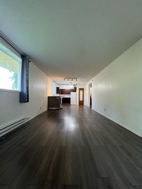 2610 B - 2610 7th Street East - Photo 5 of 19