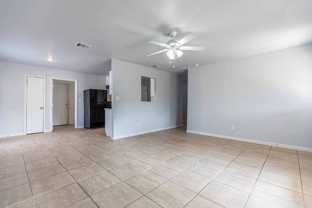 13719 Earlywood St - Photo 6 of 27