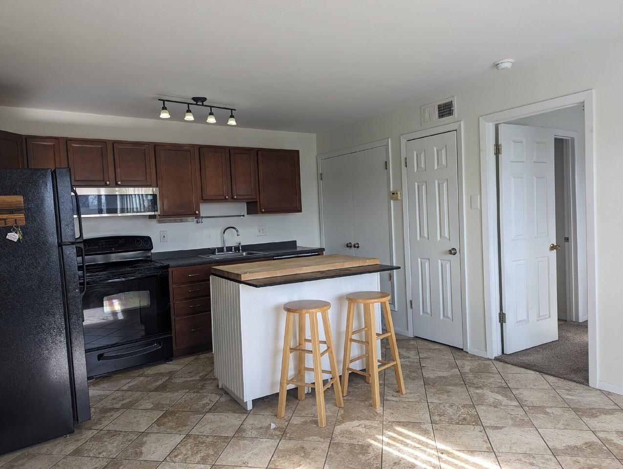 2003 Terry St #109 - Photo 2 of 5