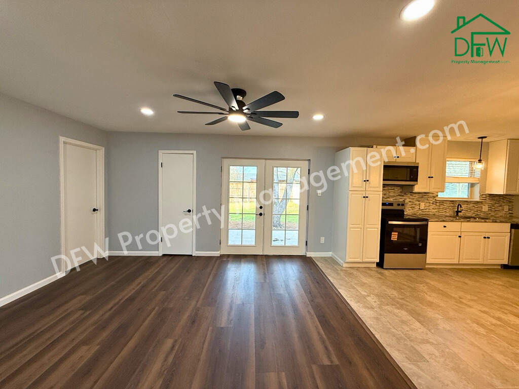 6101 Melody Ln - Photo 2 of 37