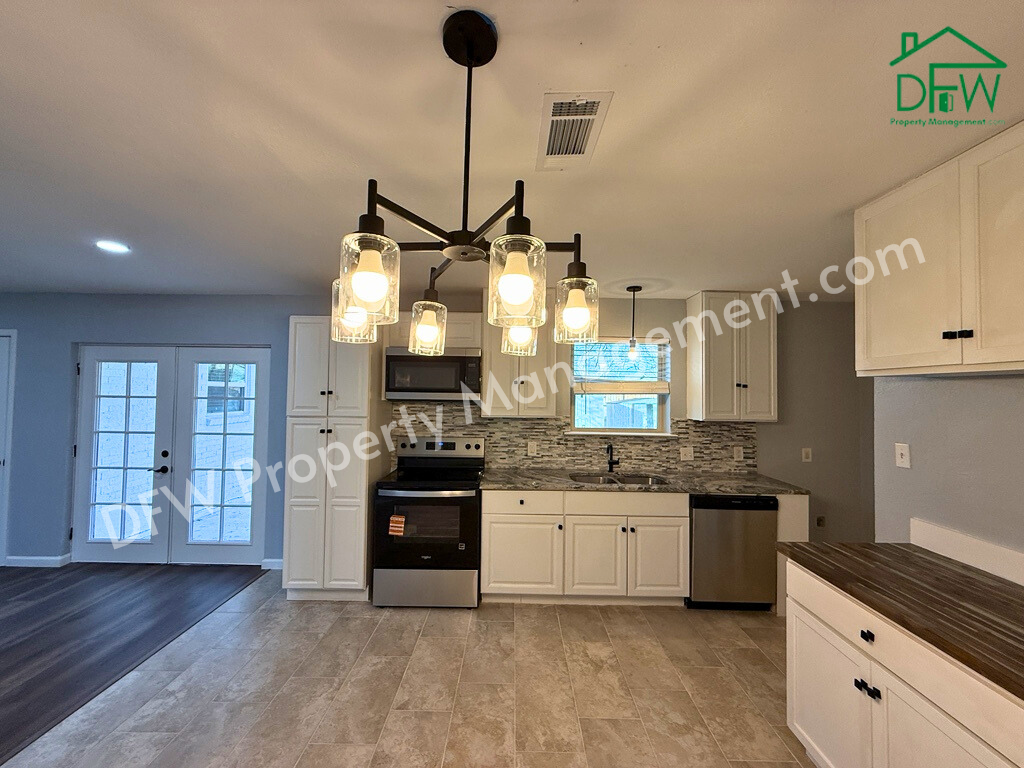 6101 Melody Ln - Photo 6 of 37