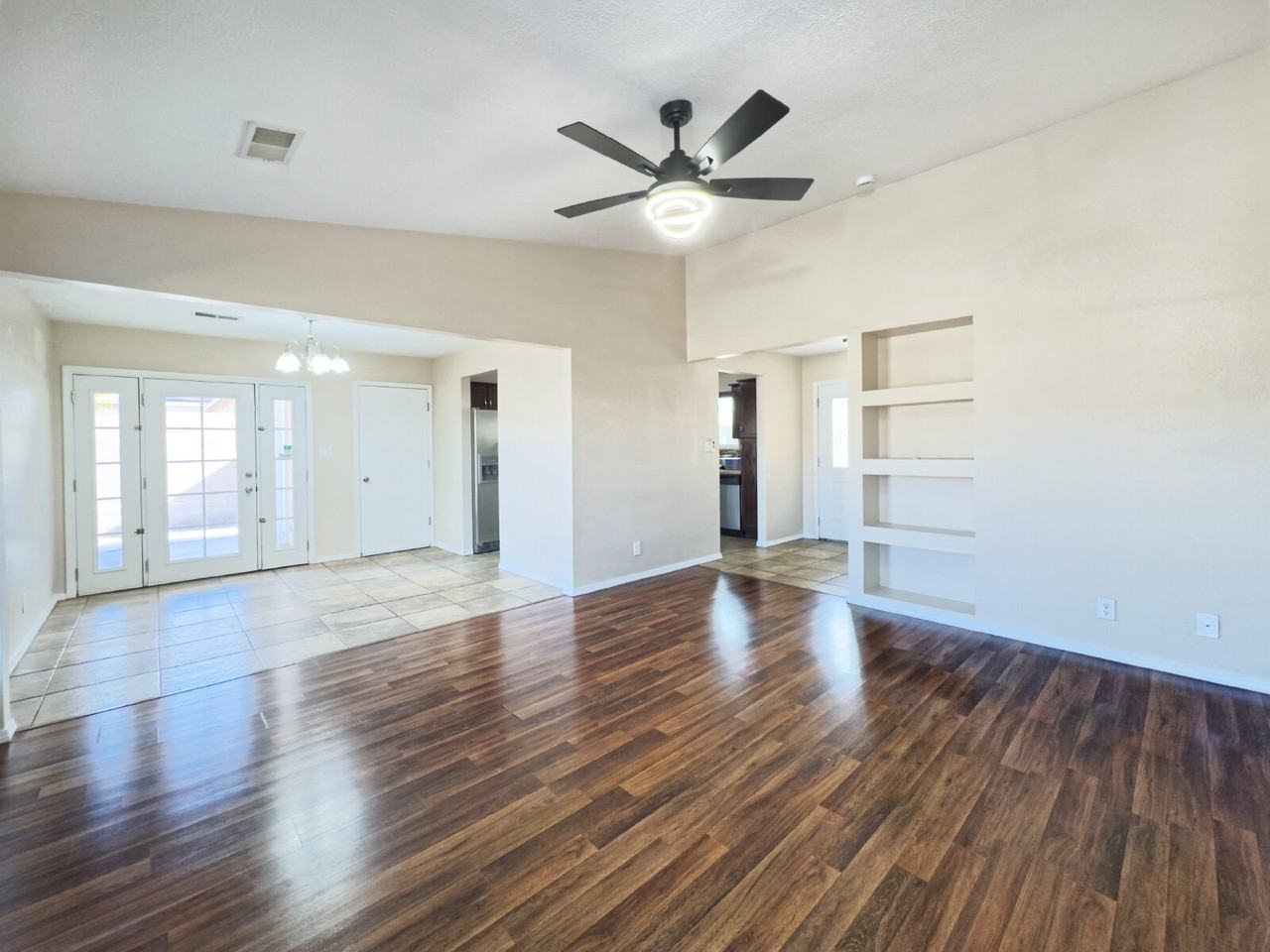 1925 Clearwater Loop Ne - Photo 2 of 18