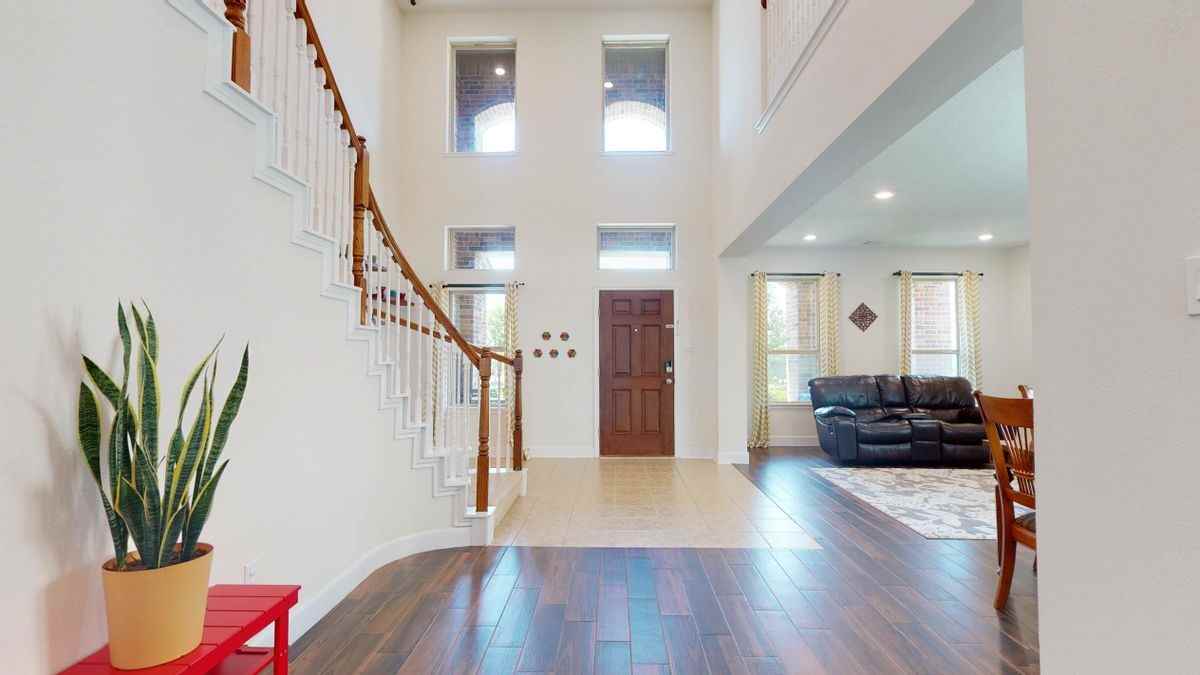 1227 Posey Ridge Ln - Photo 3 of 38