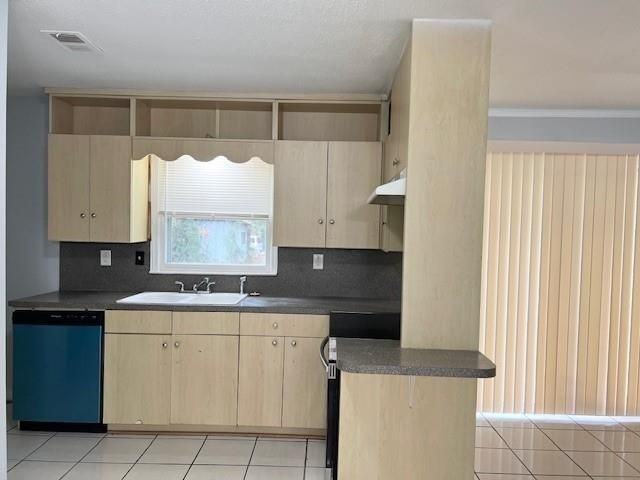 845 White Oak Ct - Photo 6 of 18