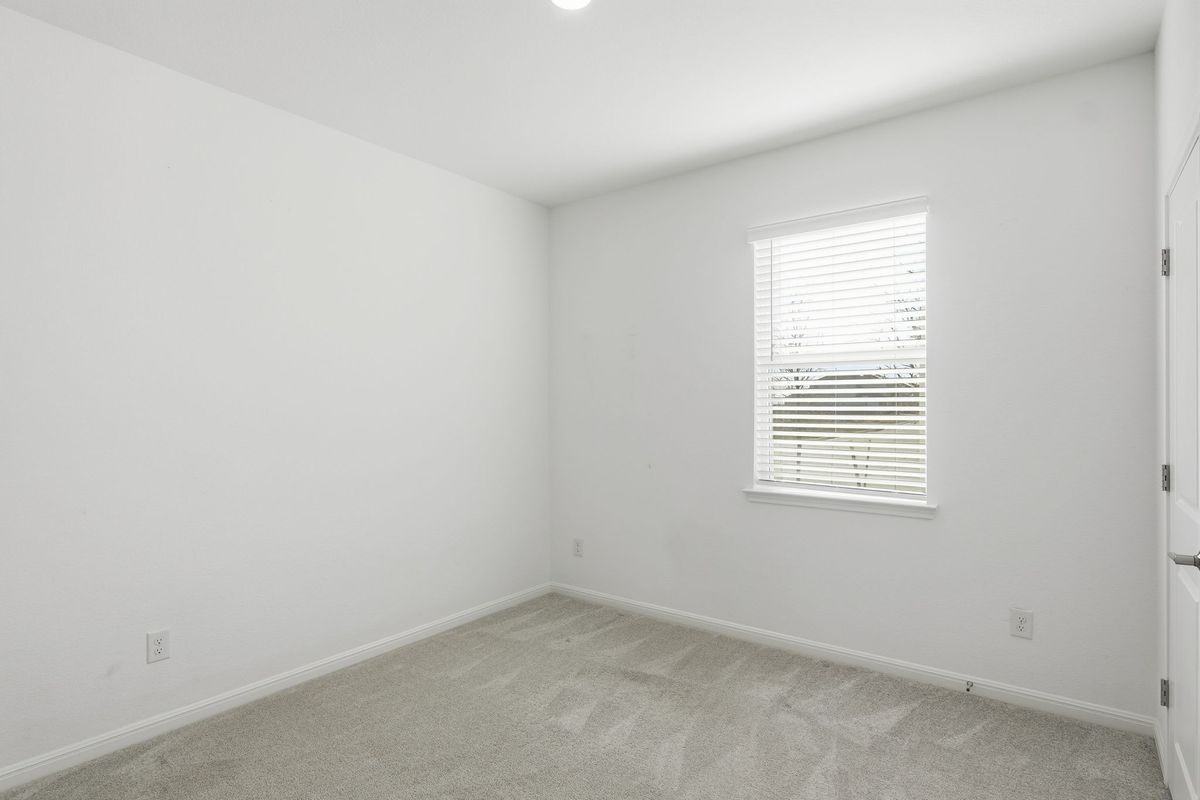 413 Doodle Ln - Photo 5 of 20