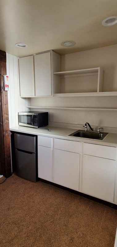 1840 Green Valley Rd - Photo 7 of 10