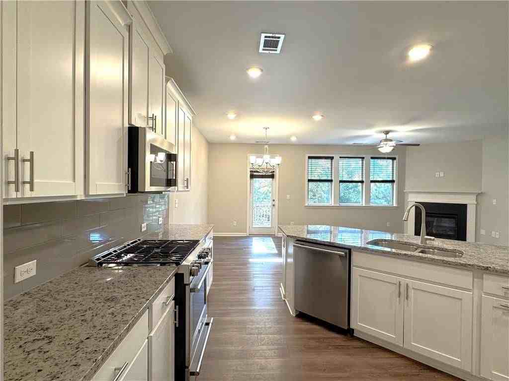 1846 Terrewood Dr Ne - Photo 7 of 33