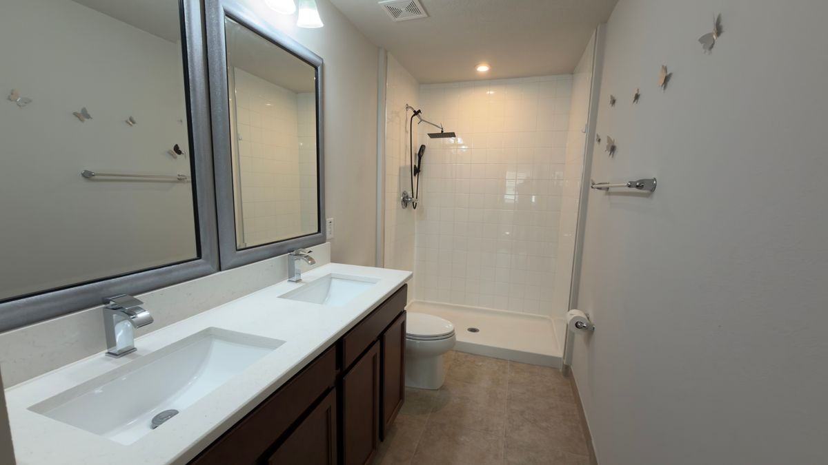 3341 Madison Square Ln - Photo 6 of 15