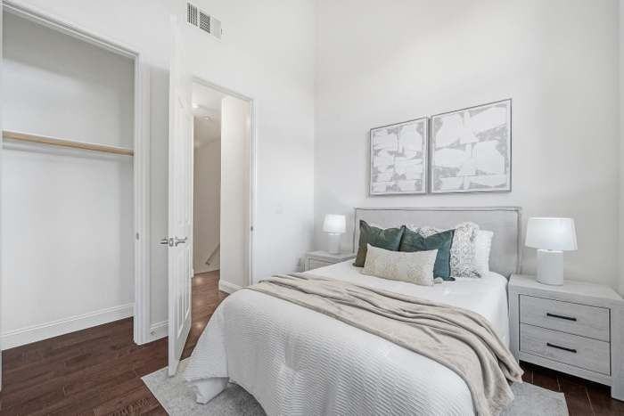 1136 Mckay Dr - Photo 3 of 15