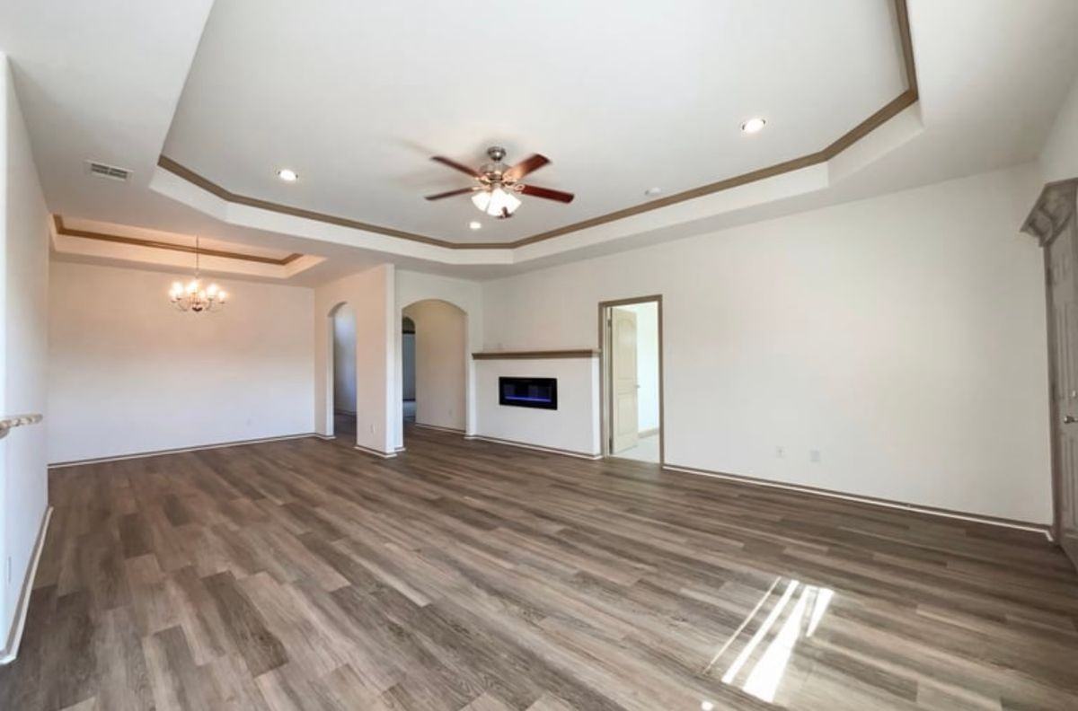 1001 Estival Dr - Photo 5 of 12