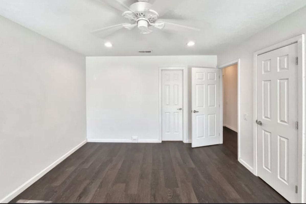 6505 Castille Ct - Photo 7 of 15