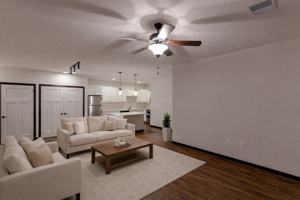 featured image of 6201 Williamsburg Way