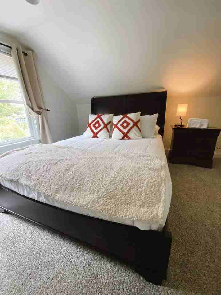 417 N Royal Ave #A - Photo 6 of 11