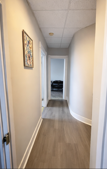 201 E Main St #5A - Photo 3 of 4