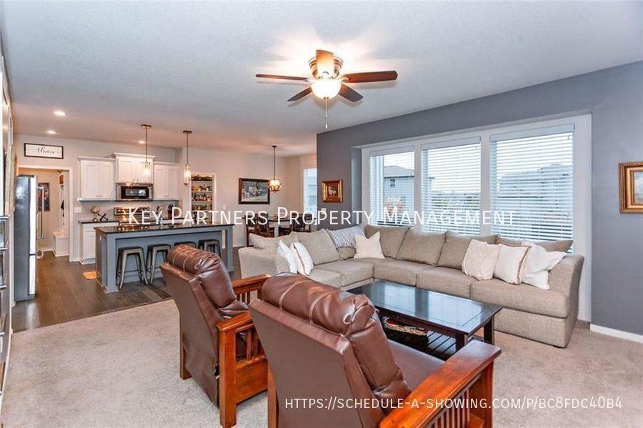 23402 W 52nd Ter - Photo 4 of 34