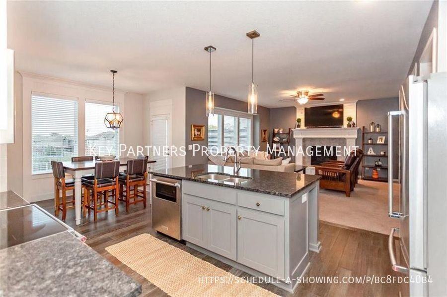 23402 W 52nd Ter - Photo 7 of 34