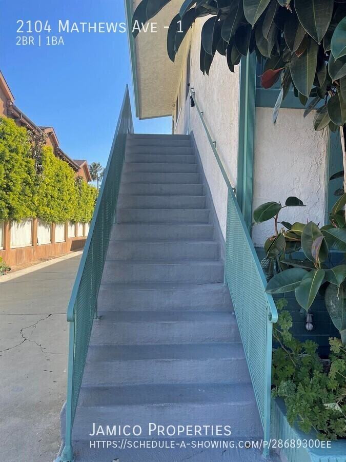 2104 Mathews Ave #1 - Photo 3 of 14