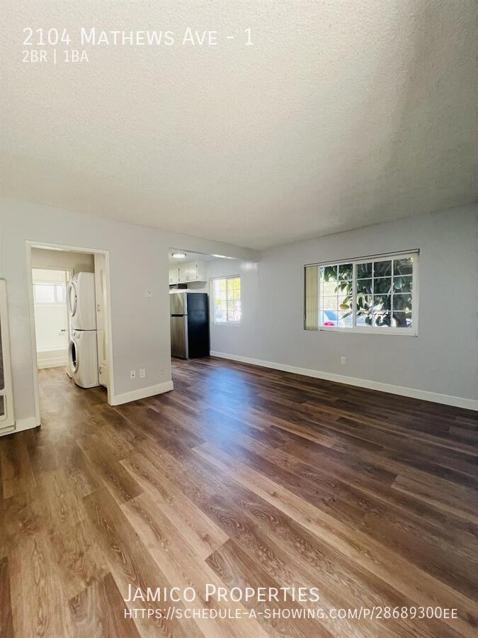 2104 Mathews Ave #1 - Photo 6 of 14