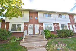 featured image of 1419 Darling St #6