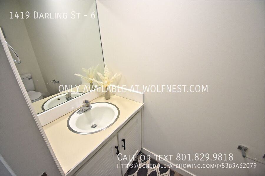 1419 Darling St #6 - Photo 4 of 35
