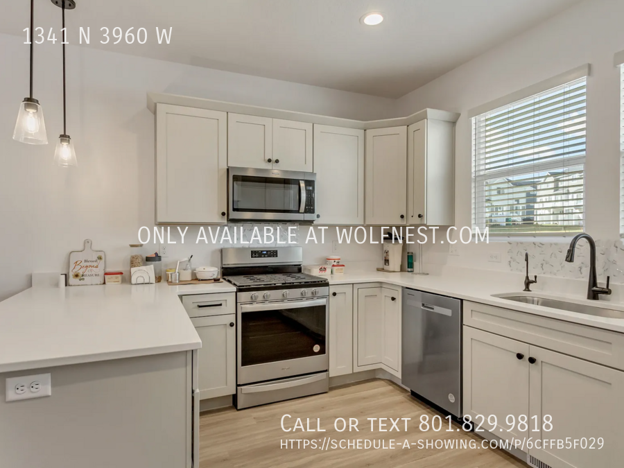 1341 N 3960 W - Photo 2 of 26