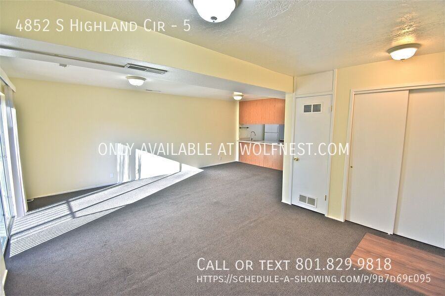 4852 S Highland Cir #5 - Photo 4 of 27