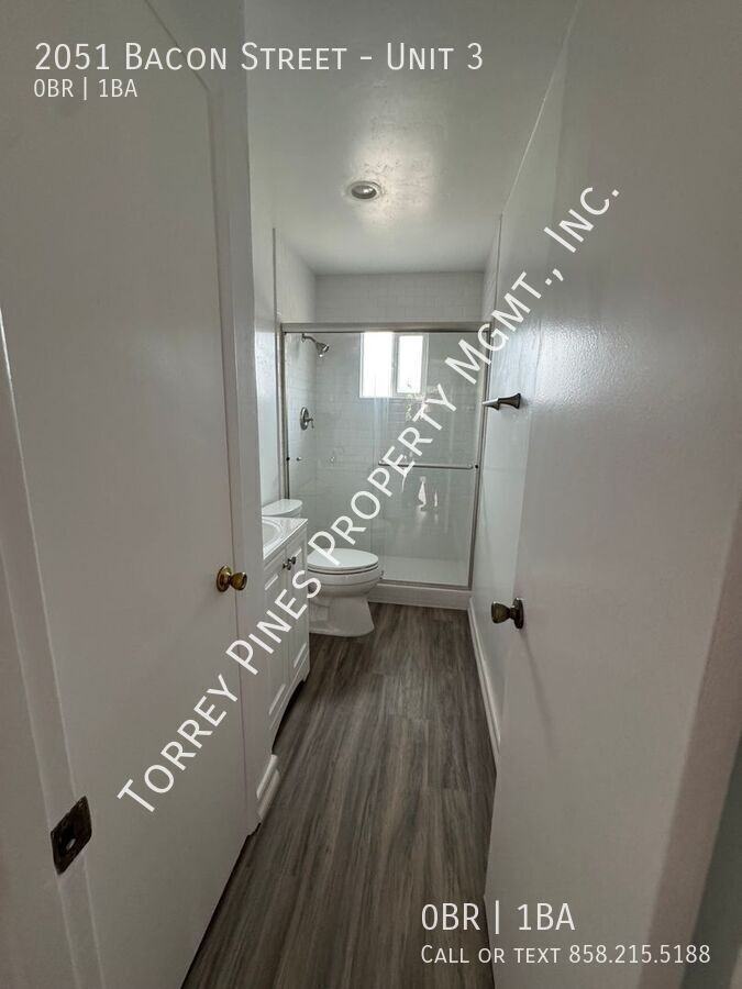 2051 Bacon St #3 - Photo 4 of 10