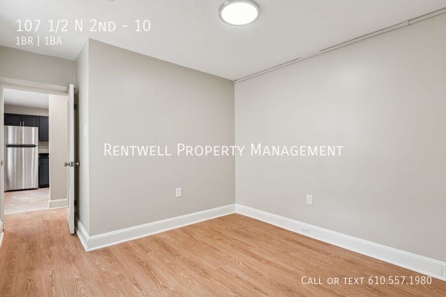 107 1/2 N 2nd Ave #10 - Photo 6 of 15