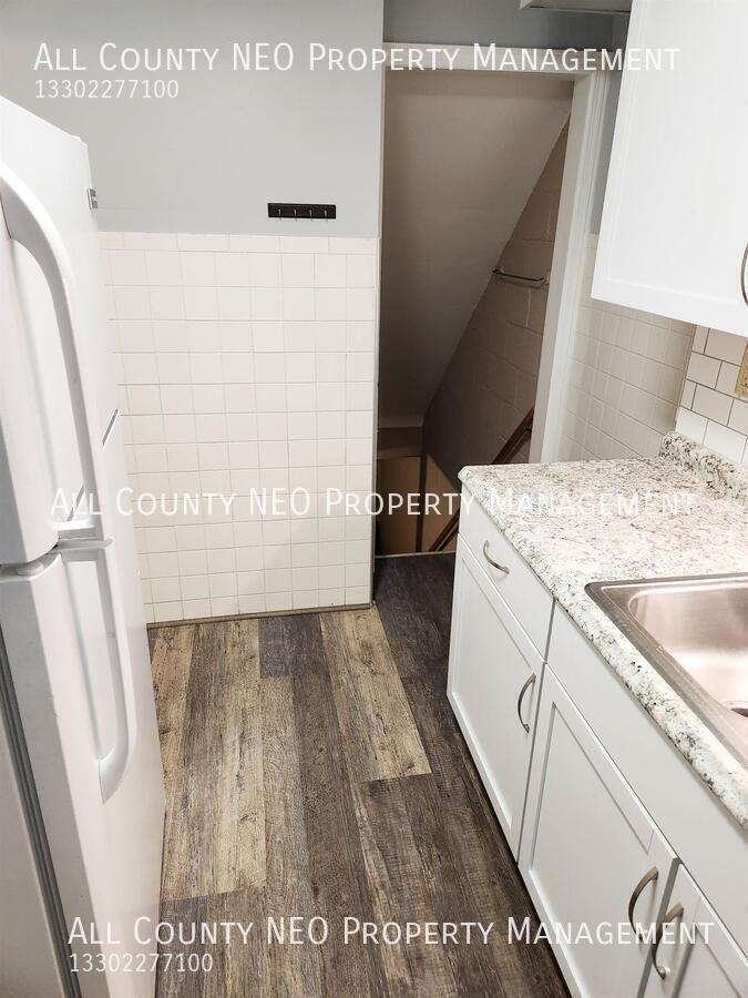 21791 S Lake Shore Blvd - Photo 6 of 15