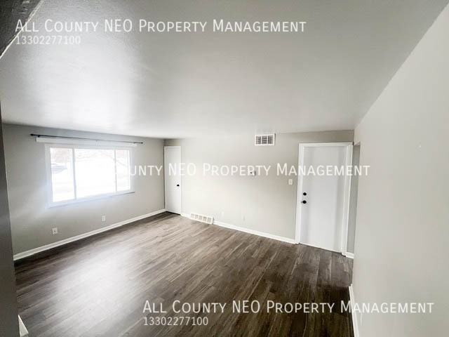 1737 Portage Trl #3 - Photo 5 of 12