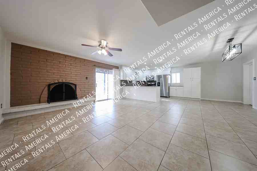 1713 W Oraibi Dr - Photo 7 of 45