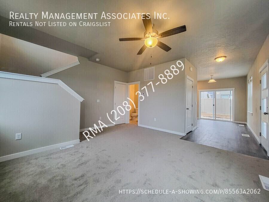 6027 S Boddington Ln - Photo 5 of 15