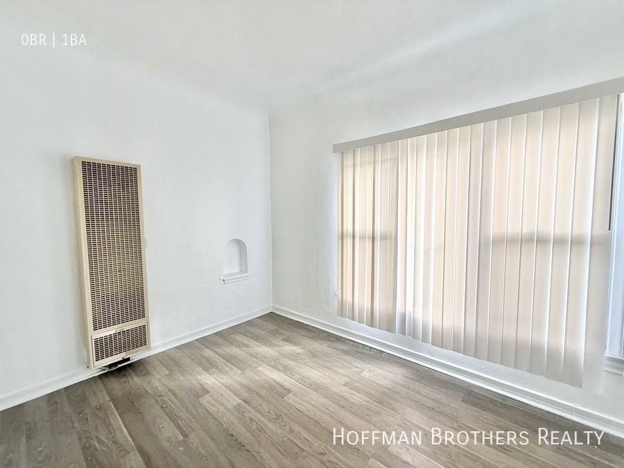 2927 West Blvd #1-2 - Photo 3 of 6