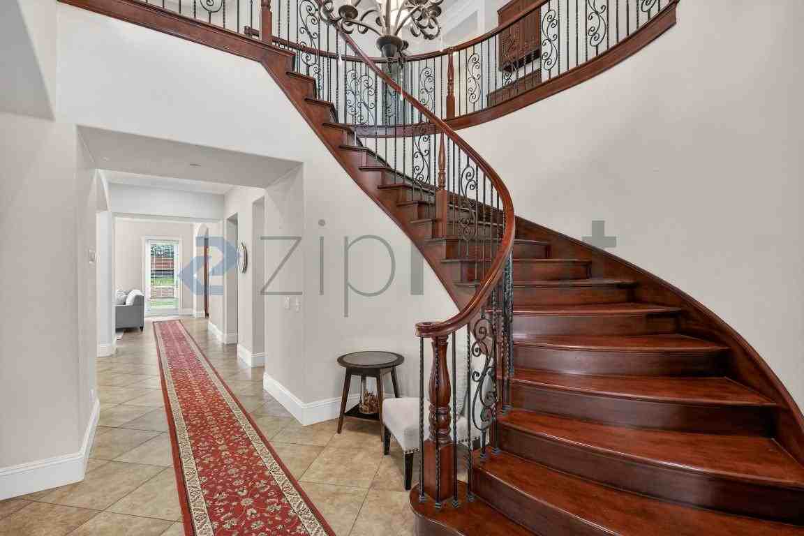 15310 Palomino Mesa Rd - Photo 6 of 33