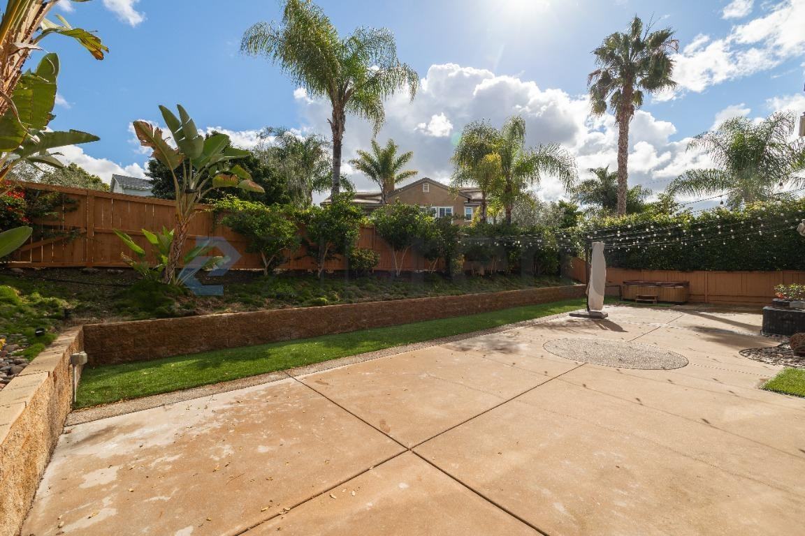 15310 Palomino Mesa Rd - Photo 5 of 34