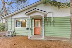 featured image of 1865 Brookside Ave Nw