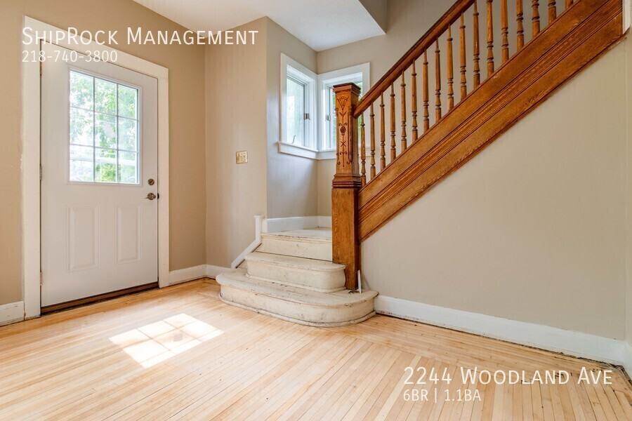 2244 Woodland Ave - Photo 2 of 23