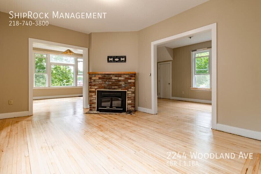 2244 Woodland Ave - Photo 7 of 23
