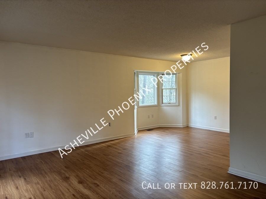 22 Shackleford Dr - Photo 2 of 27