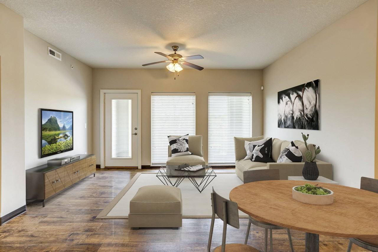 Fairway Flats - Photo 4 of 49