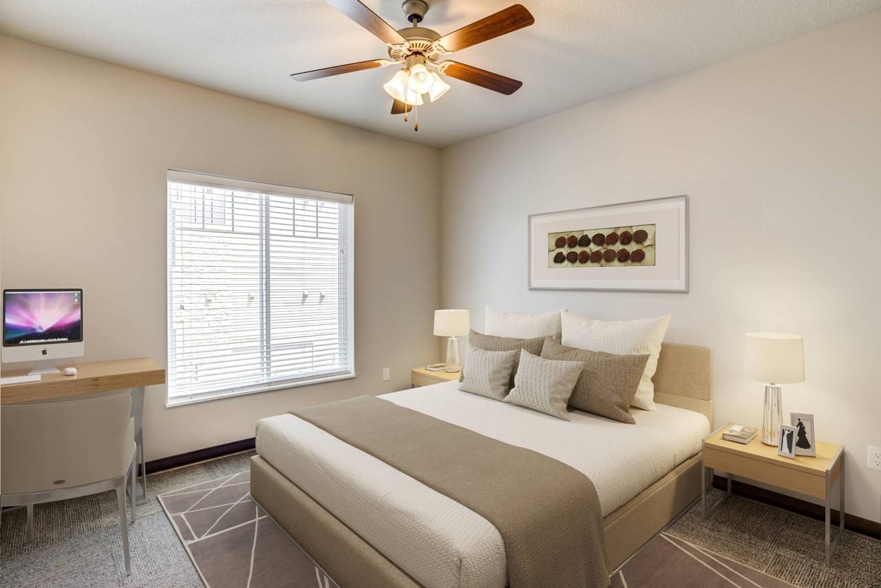 Fairway Flats - Photo 7 of 49