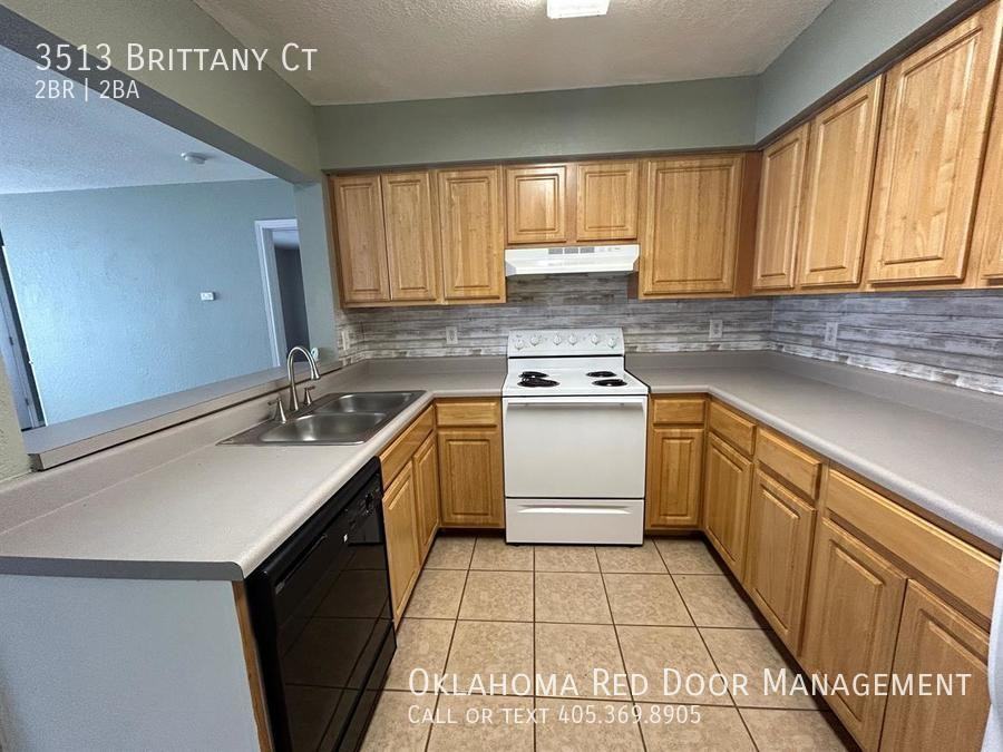 3513 Brittany Ct - Photo 3 of 21