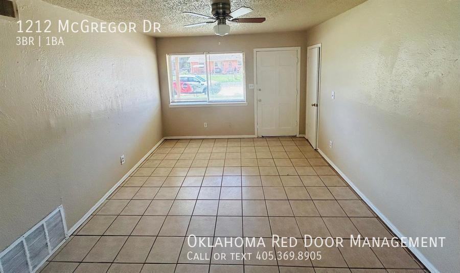 1212 Mcgregor Dr - Photo 2 of 16