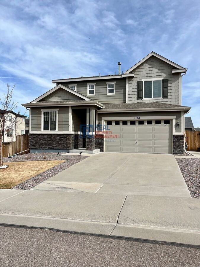 1108 Preble Ct - Photo 2 of 23