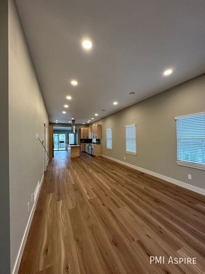 104A W Cleveland St - Photo 2 of 19