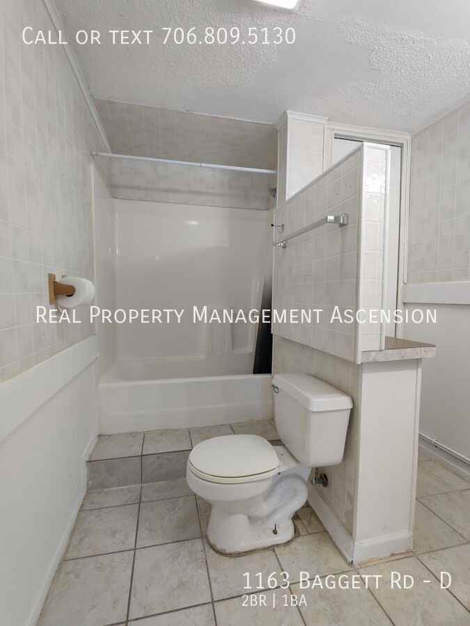 1163 Baggett Rd #D - Photo 4 of 12