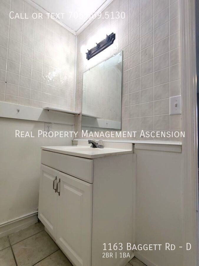 1163 Baggett Rd #D - Photo 5 of 12