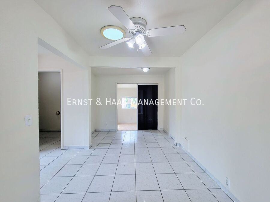 8142 California St - Photo 7 of 25