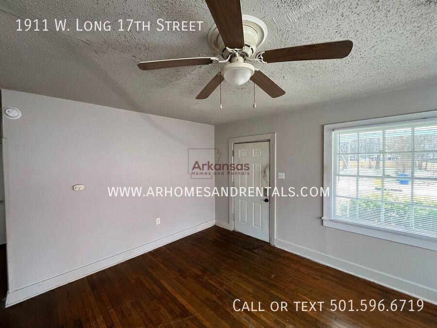 1911 W Long 17th St - Photo 2 of 12