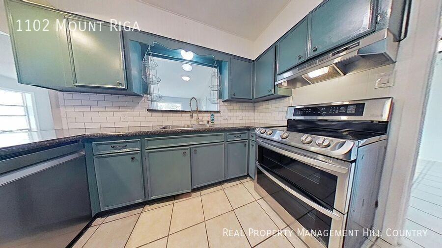 1102 Mount Riga - Photo 7 of 20